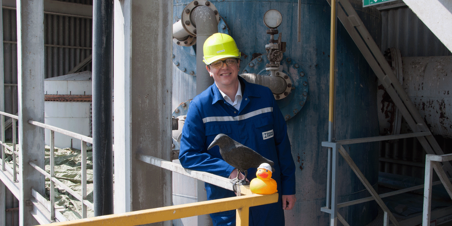 Ente Doris genießt die Führung durch das Donaukraftwerk Altenwörth. 